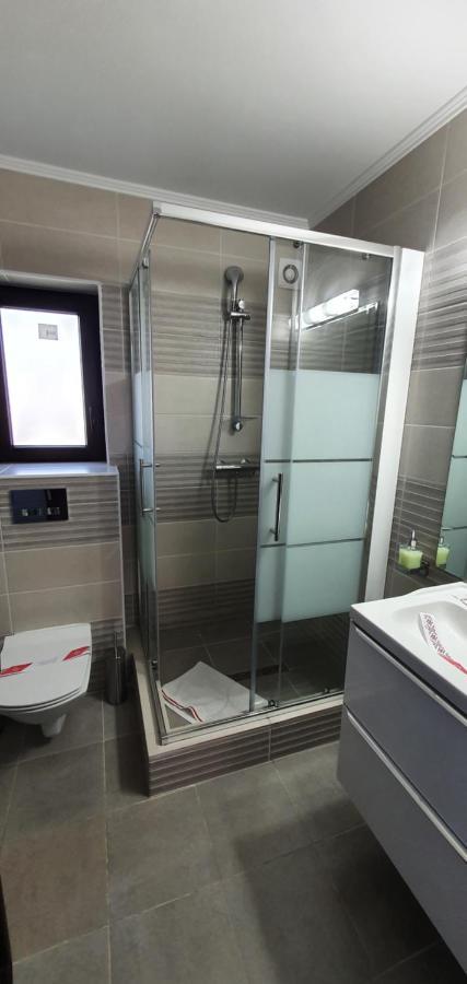 Motel Didona B Sendreni Exterior foto