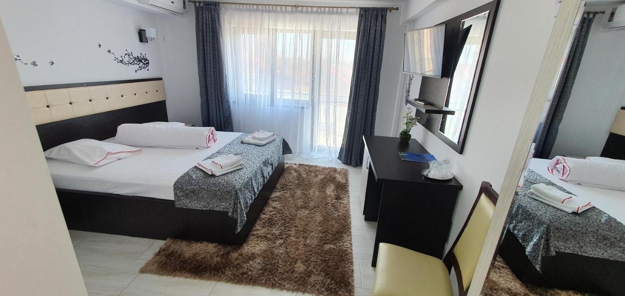 Motel Didona B Sendreni Exterior foto